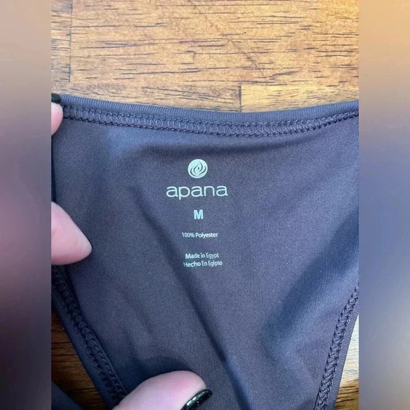 Apana women’s athletic tank size medium eggplant color - Picture 2 of 4